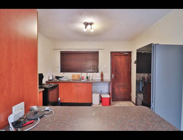 2 BEDROOM APARTMENT FOR SALE IN MONTCLAIR
